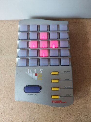 Vintage 1995 lights out tiger - 1995,